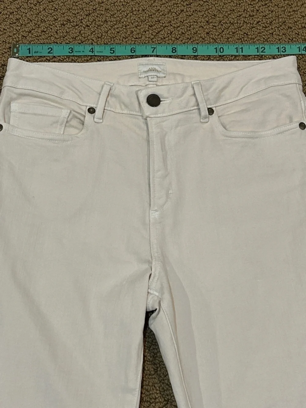 Ann Mashburn Flare Cropped 5-Pocket Jeans in Natural Stretch Denim size 27